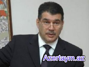 Elşad Abdullayev Zahid Oruca “fərari deputat” dedi