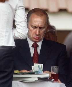 “Putinin 200 milyard dolları var”