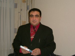 “İLHAM RƏHİMOV MƏNİ HƏBSLƏ HƏDƏLƏYİR” – Moskvada yaşayan azərbaycanlı iş adamı