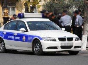 "Avtoş"luq edən polis YPX əməkdaşını ölümcül yaraladı - Bakıda